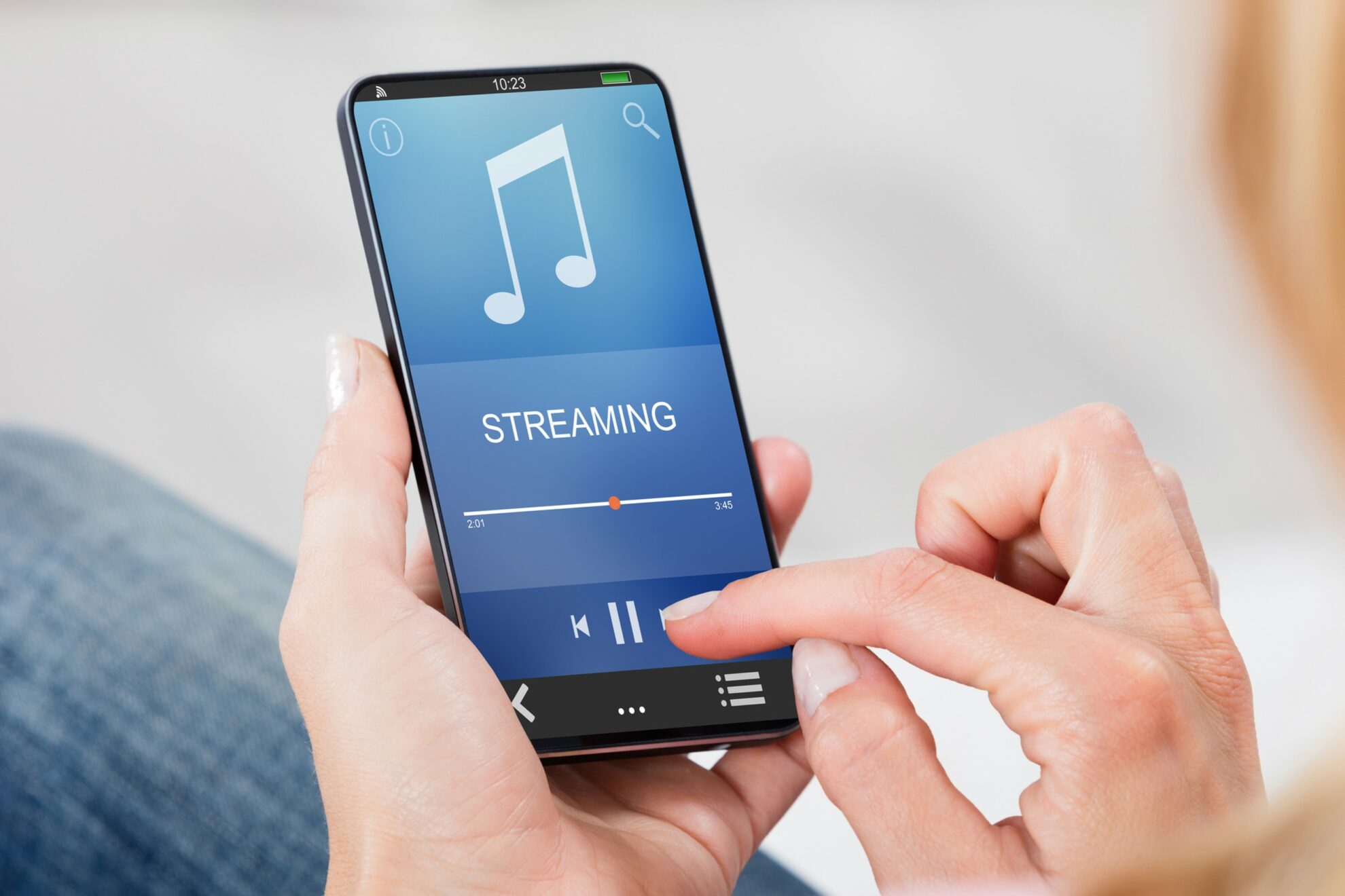 3 Reasons to Buy a Music Streamer