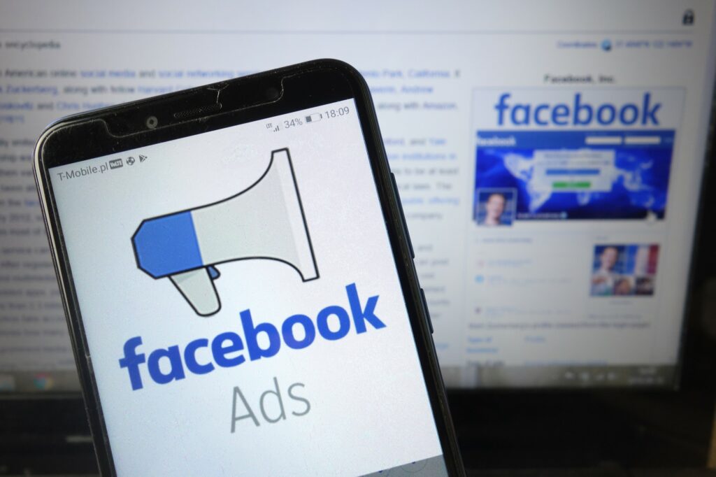 Facebook Ads for Music Marketing: Advertise Your Music Online